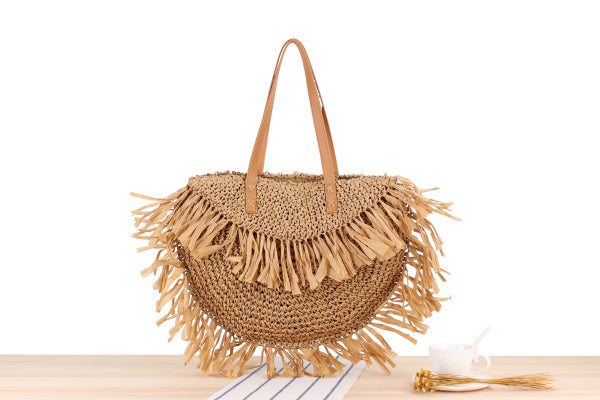 Straw shoulder bag