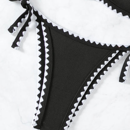 Bikini set with contrast trim