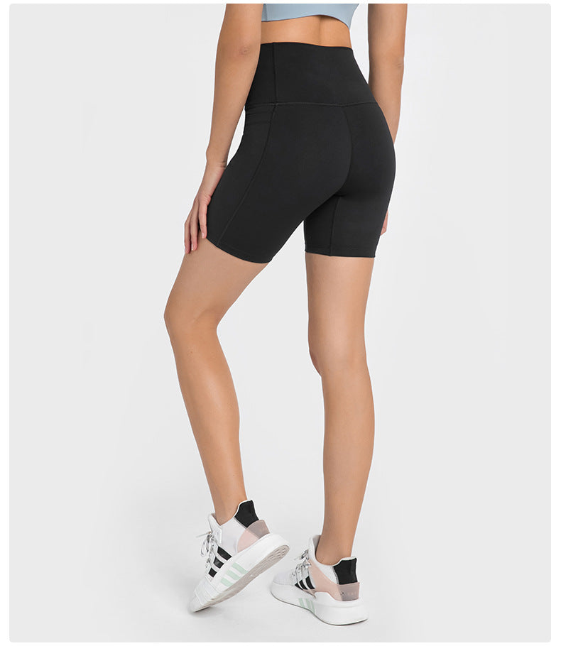 High waist shorts with side Pocket