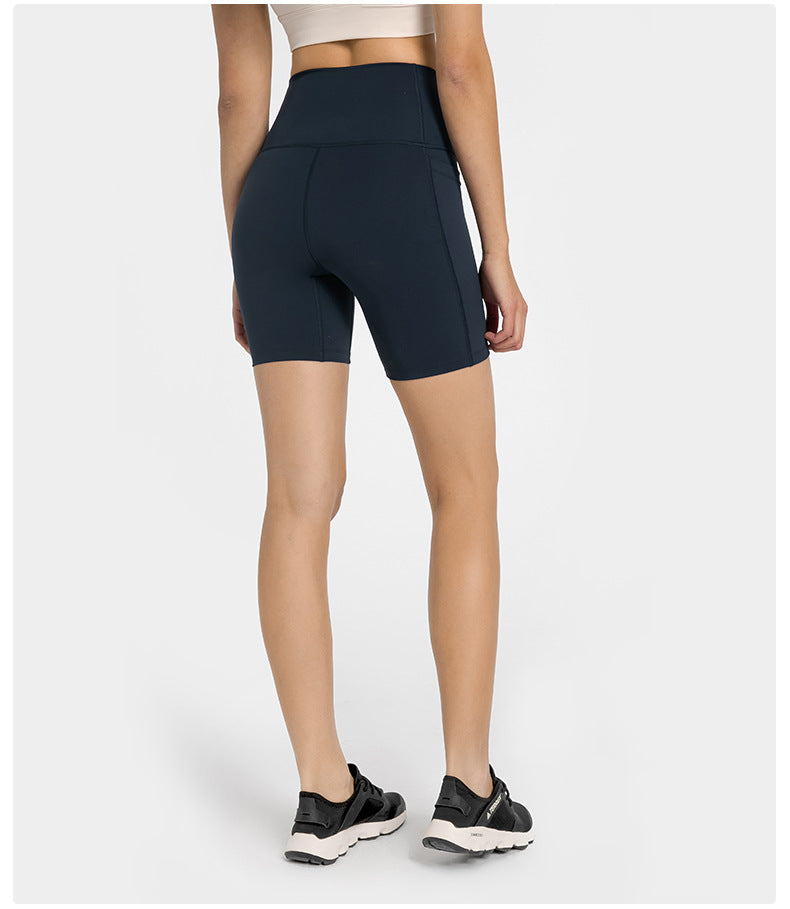 High waist shorts with side Pocket