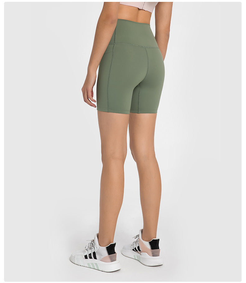 High waist shorts with side Pocket